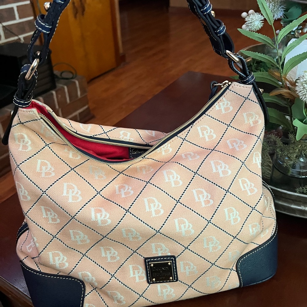 Dooney and Bourke handbag